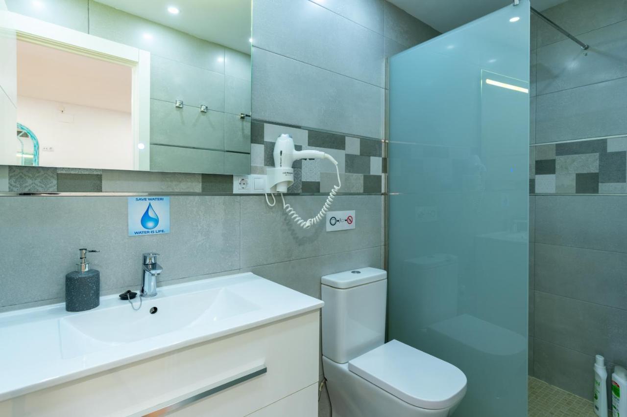 Locksmith Apartment - Park Option Sevilla Exterior foto